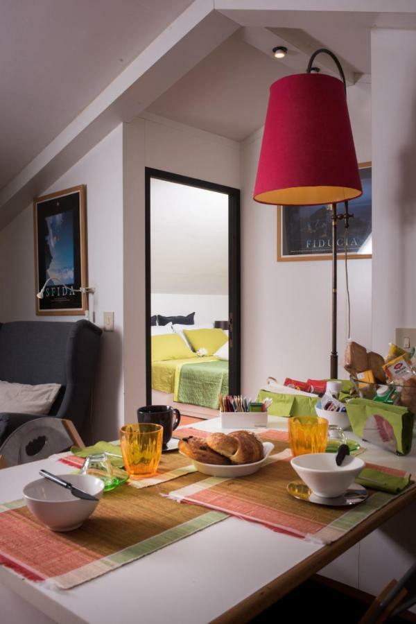 Easy Room Colle Val D'Elsa Exterior foto